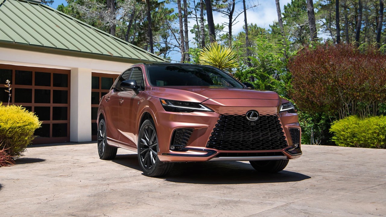AZ ÚJ LEXUS RX