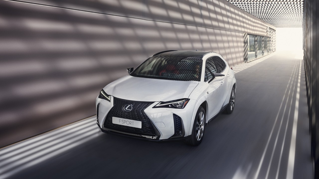 The Lexus RX cockpit