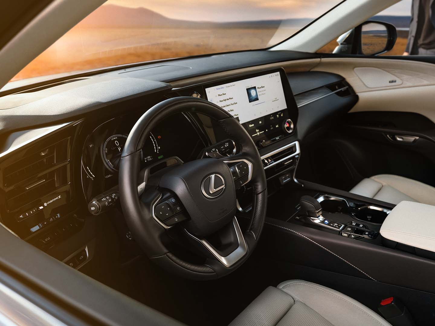 The cockpit of the Lexus RX